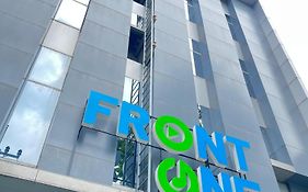 Front One Hotel Gresik